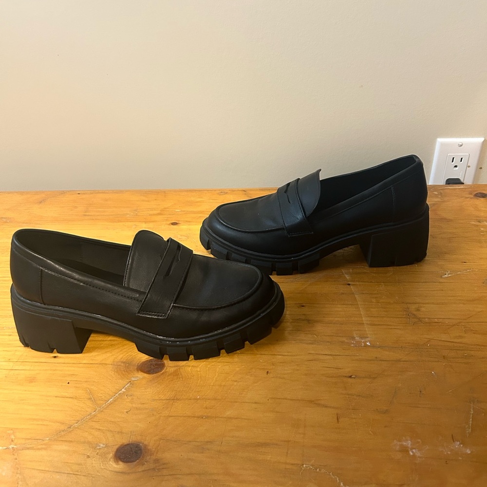 Chic Black Platform Loafers for Women